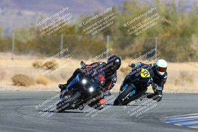 media/Jan-09-2022-SoCal Trackdays (Sun) [[2b1fec8404]]/Turn 6 (1035am)/